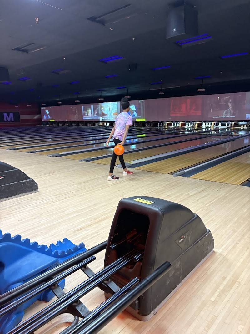 AMF Spare Time Lanes